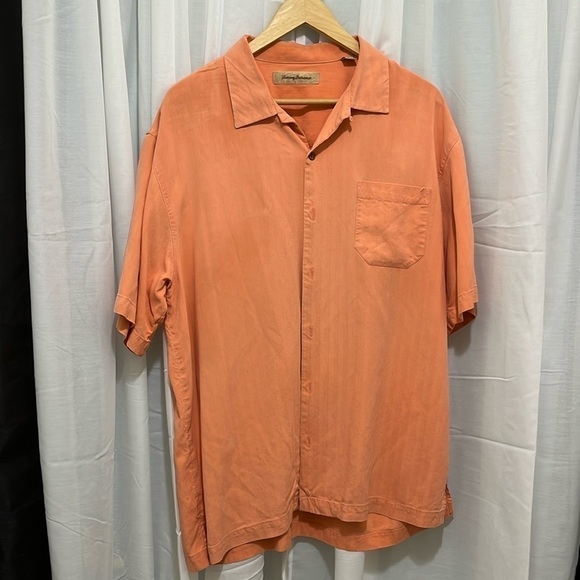Tommy Bahama Other - Tommy Bahama 100% Silk Shirt